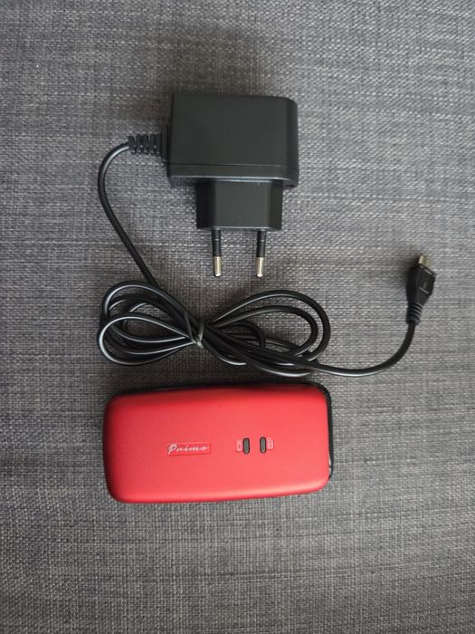 Telefon komórkowy z klapką