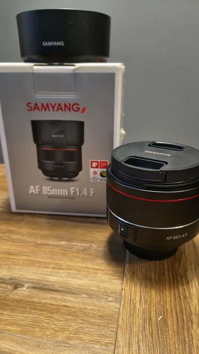 Samyang AF 85mm F1.4 F Nikon