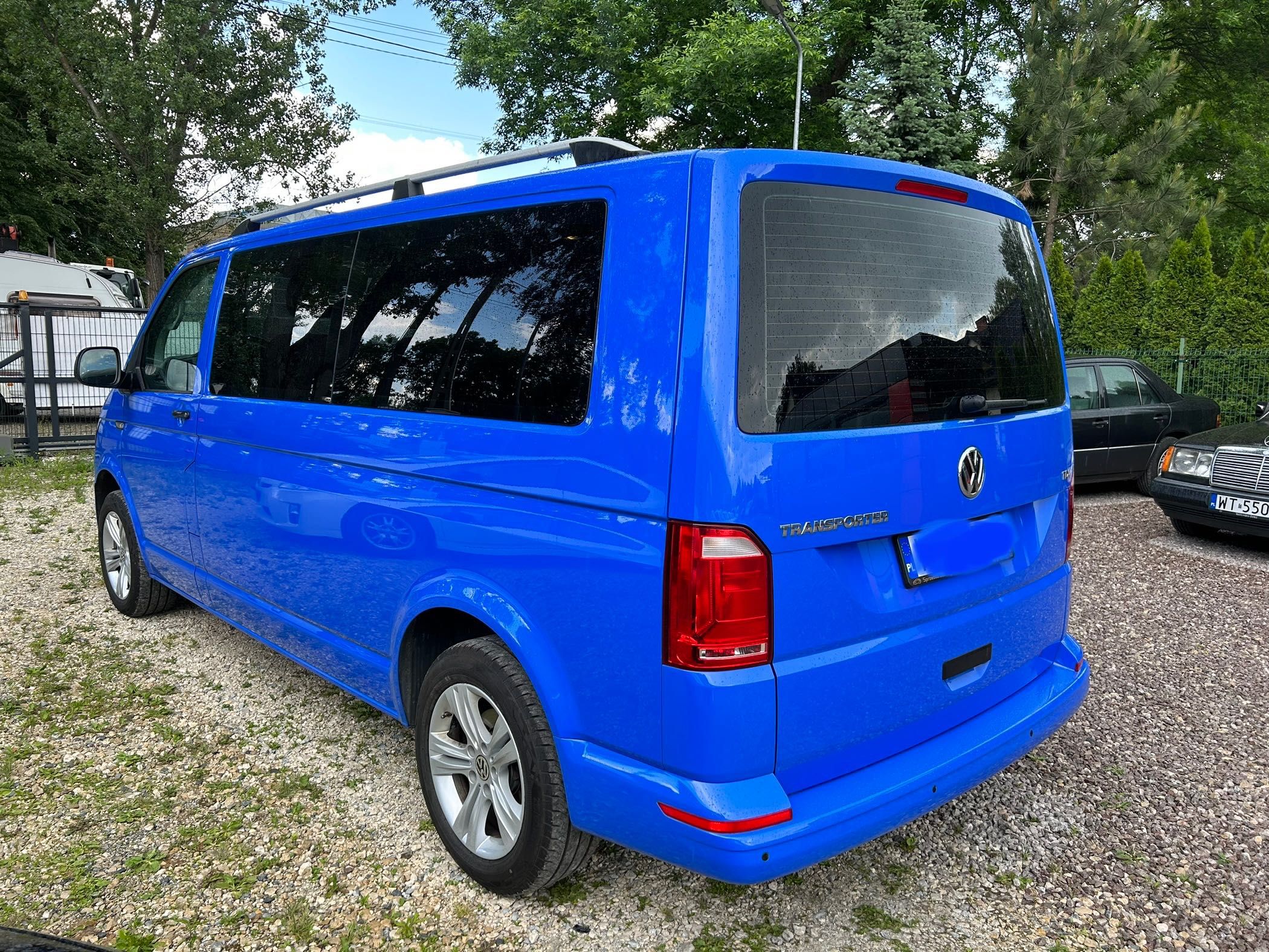 Wynajem busa 9 osob VW Transporter T6