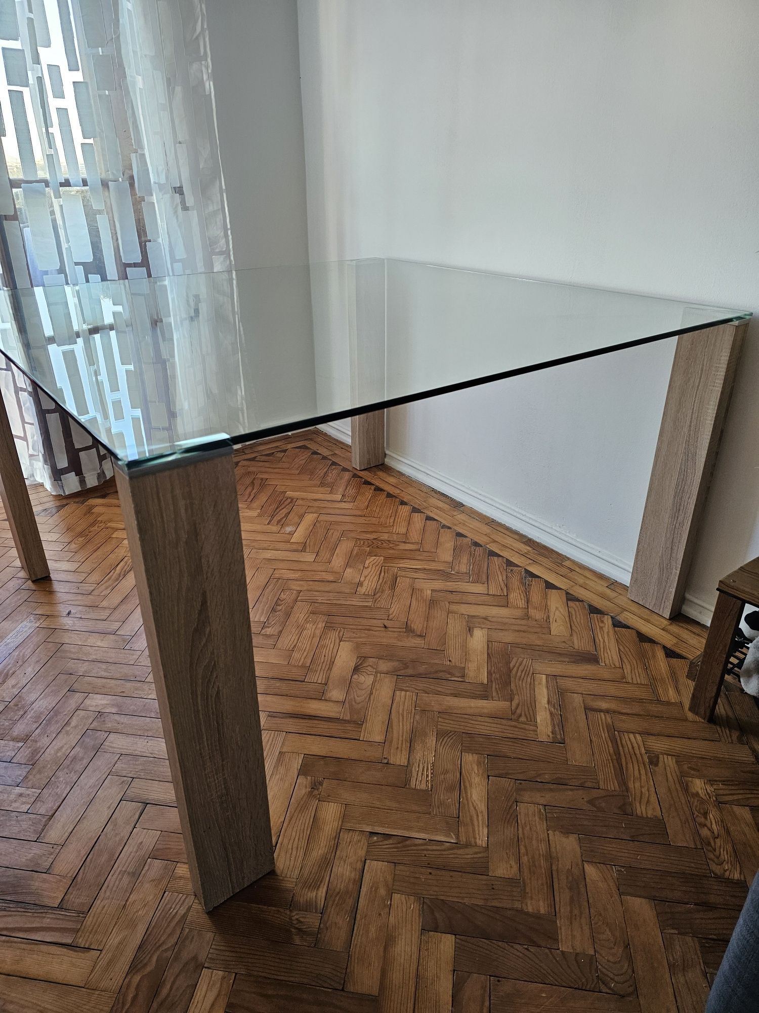 Mesa de vidro 1.30x1.30 como nova