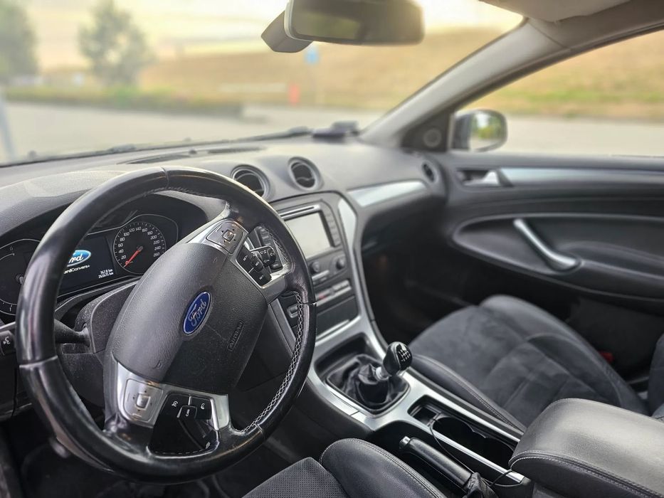 Ford Mondeo Ford Mondeo MK4 2014r 2.2 TDCI 200KM Titanium S