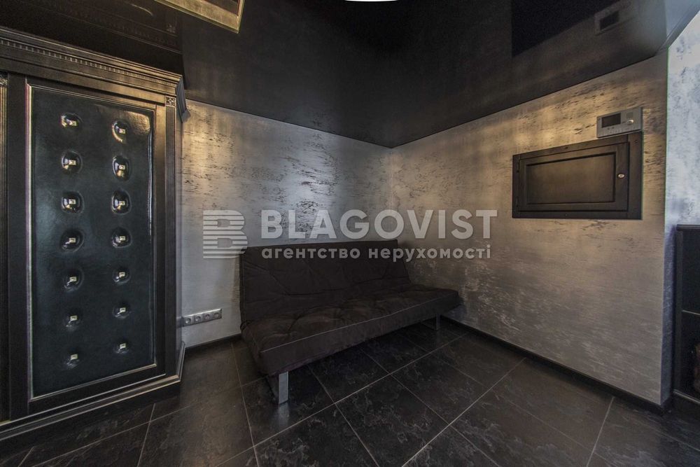 Продаж офісу представницького рівня. Печерськ . Тютюнника