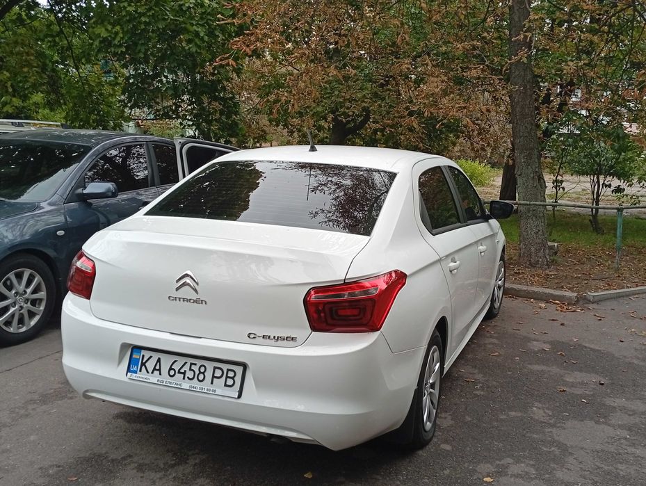 Авто продам,,,продам срочно продам состояние норм