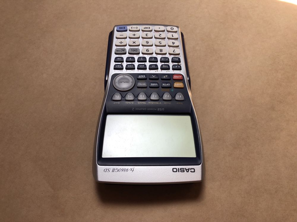 Calculadora Gráfica - Casio fx-9860GII SD