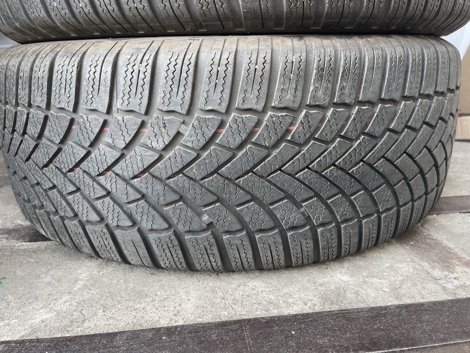 Шины 225/55 R17 Bridgestone б/у пара зима 6,5мм U6