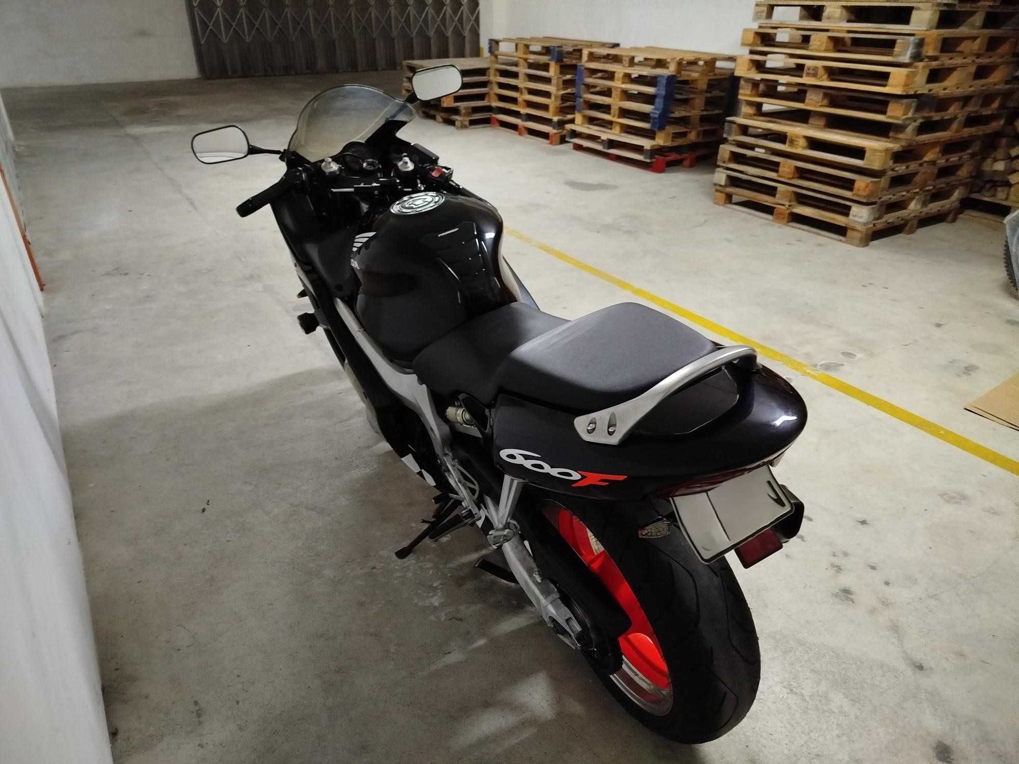 Honda CBR 600 F4i