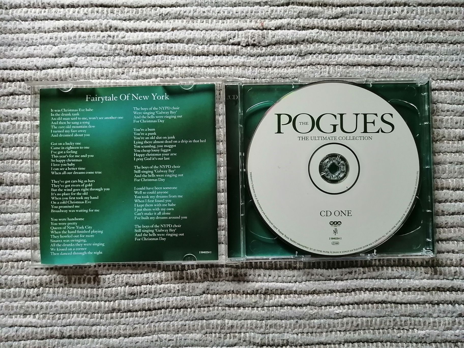 CD duplo The Pogues