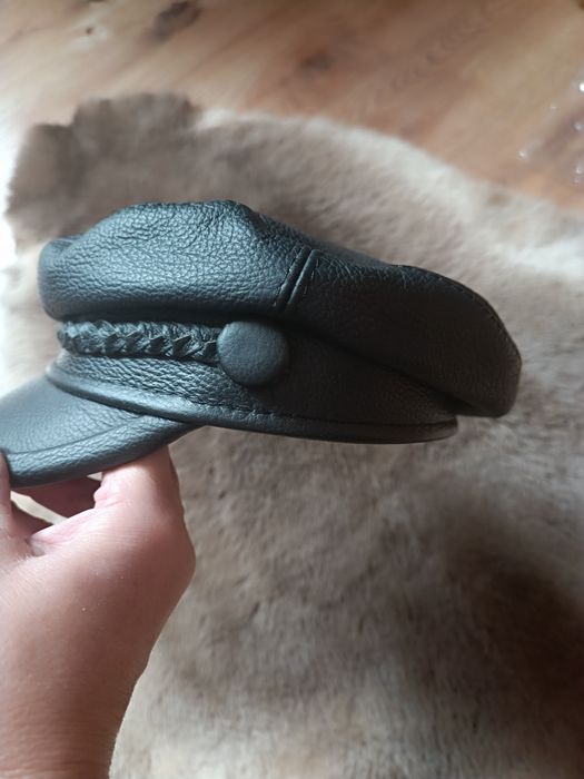 Hitowa skórzana czapka z daszkiem kaszkietówka bosmanka