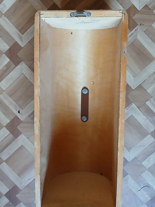 Футляр для швейной машинки.