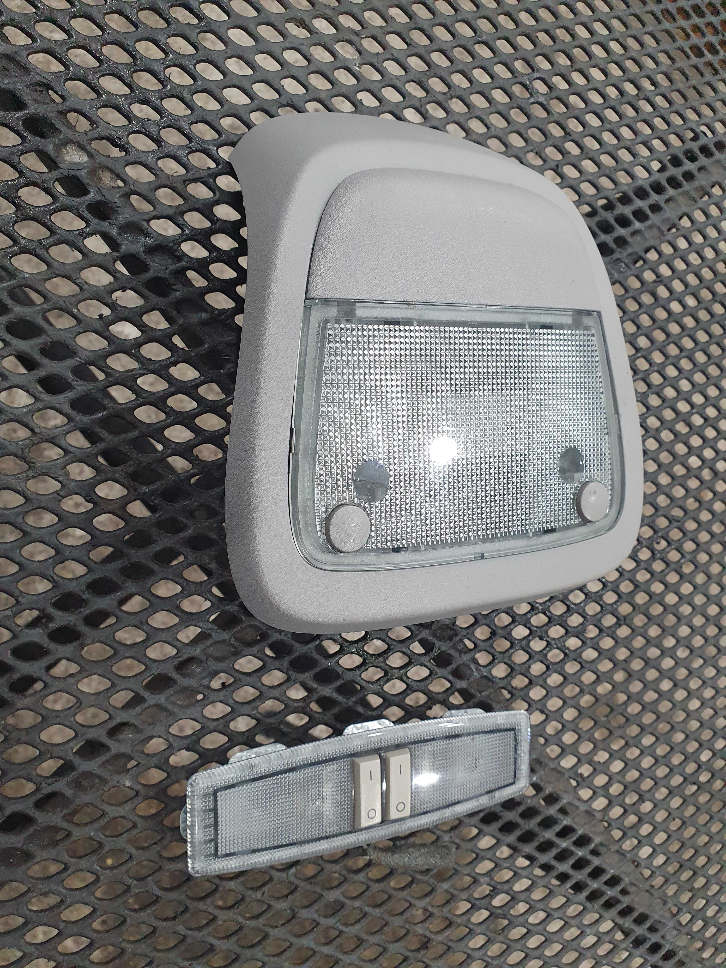 Lampka lampki oswietlenia wnetrza Opel Meriva a komplet
