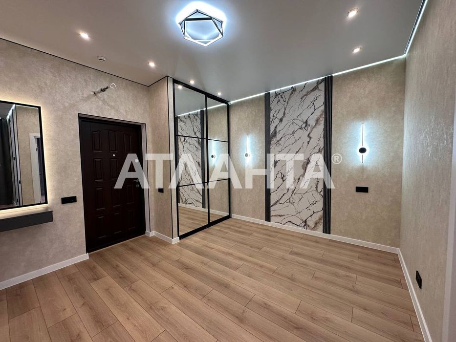 1 комн квартира с ремонтов ЖК 66 Жемужина Фонтан