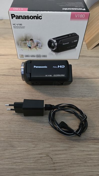 Câmera Camcorder HD Panasonic HC-V180