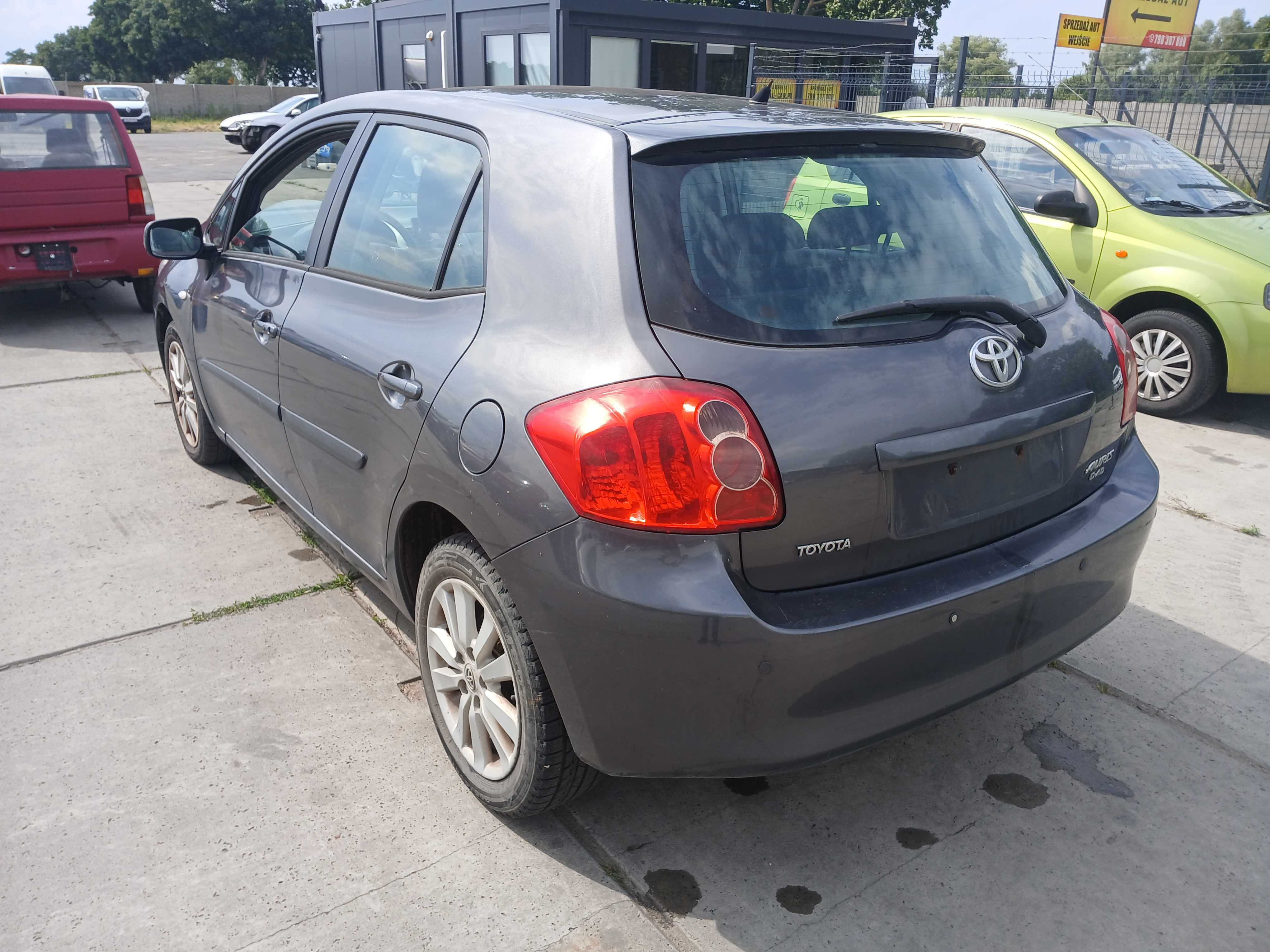 Toyota Auris 2,0 D4D (126Km),Klima, Alusy,