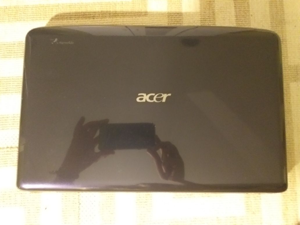 Portátil Acer Aspire 5738DG