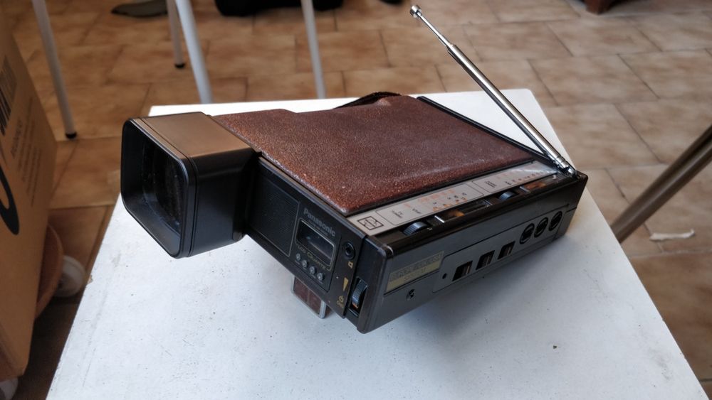 Rádio Tv Vintage Panasonic Tr 1001 S