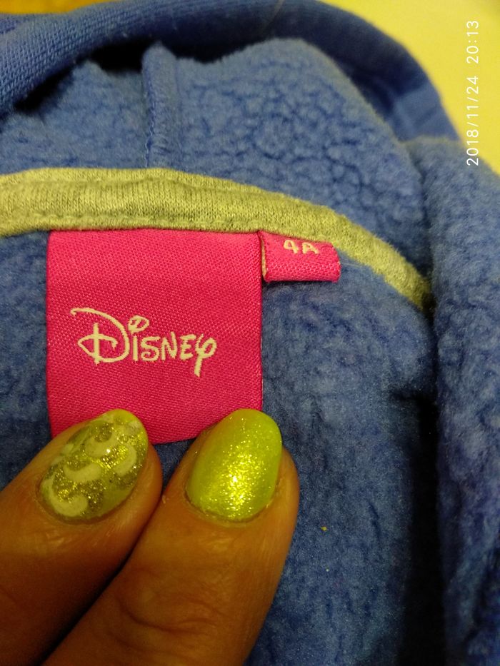Кофта Disney на 4 года
