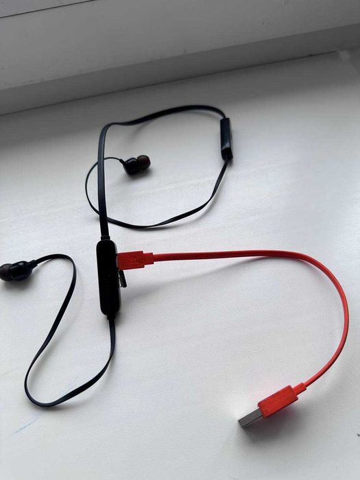 Навушники JBL TUNE 125BT BLACK