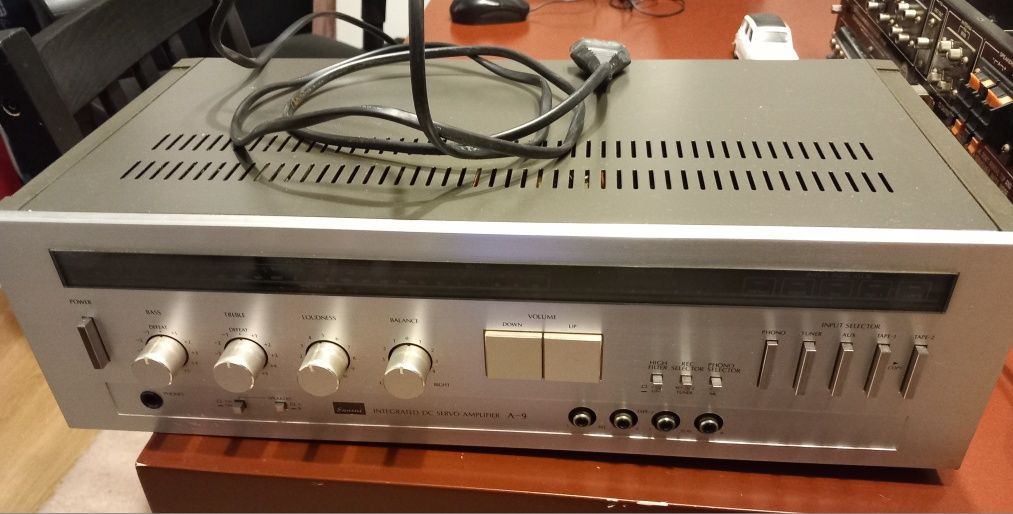 Amplificador Sansui A9