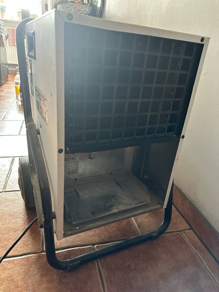 TROTEC TTK 170S do wyciagania wilgoci osuszacz powietrza