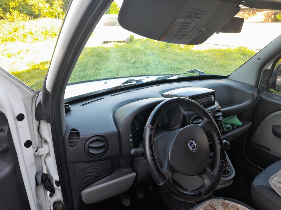 Продам Fiat Doblo 1,3 мультиджет