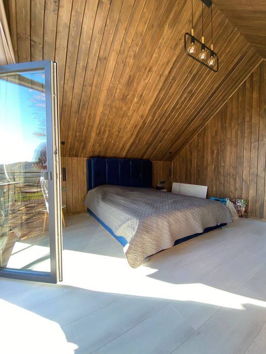 Оренда 2 поверхового видового будинку біля Львова