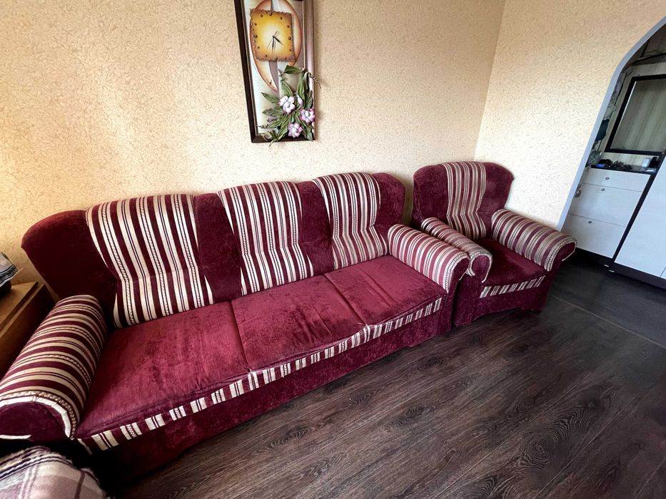 Продам Диван (можливий торг)