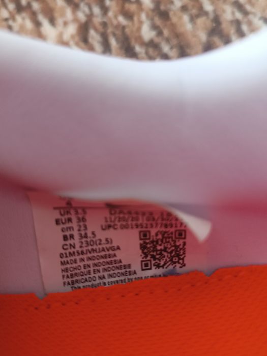 Футбольные бутсы 36 размер Nike Phantom Gt Club 2 White/Red DA5640-167