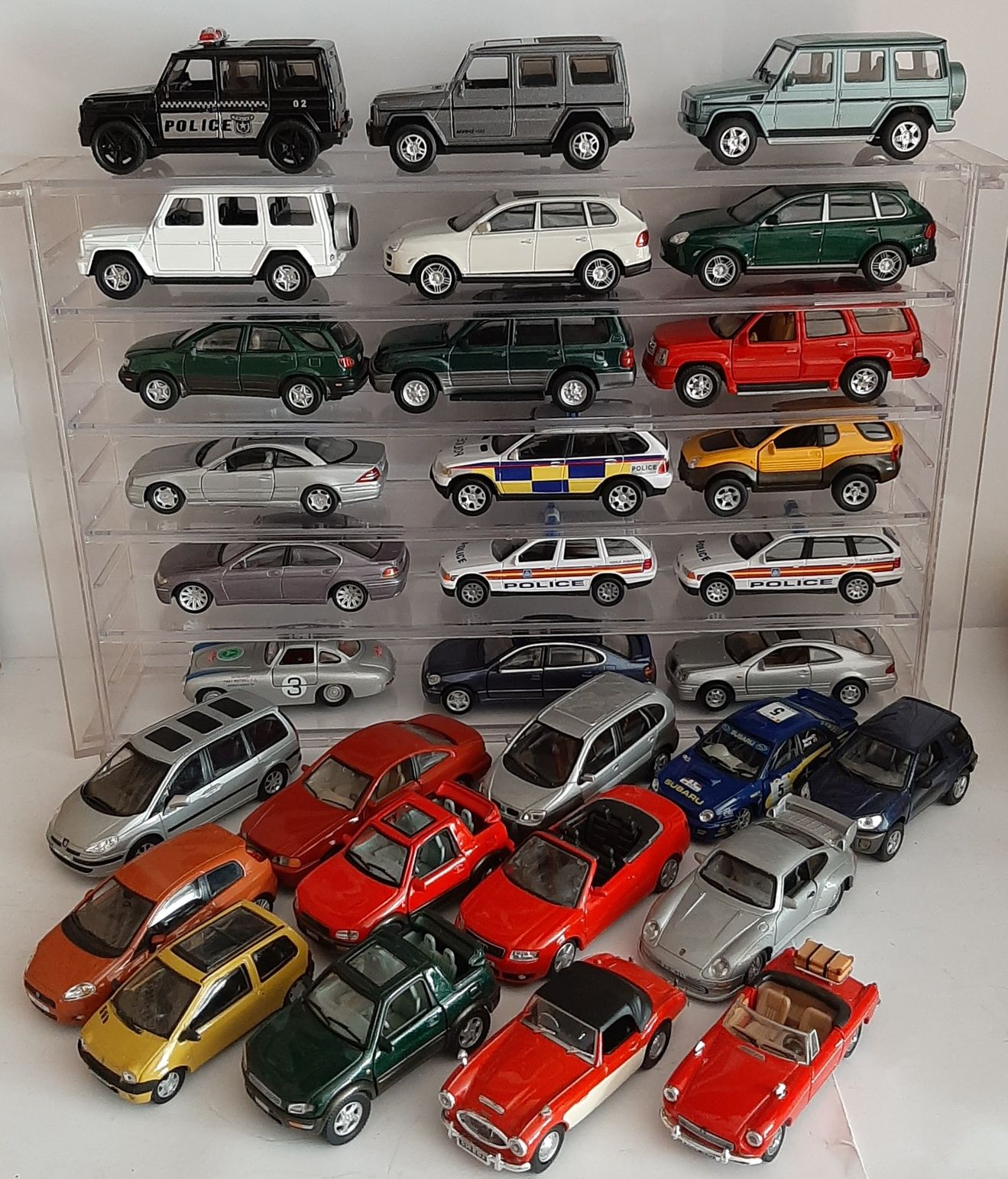 Продам масштабные модели 1/43