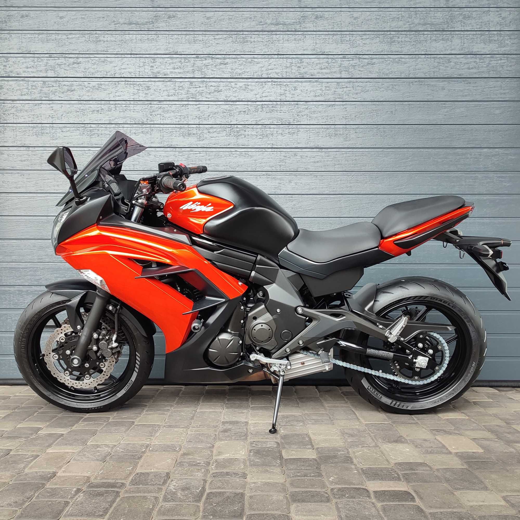 Продам мотоцикл Kawasaki Ninja 650 (7211)