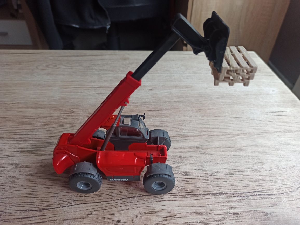 Miniaturka model zabawka ładowarka manitou