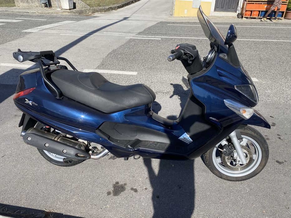 Piaggio X-Evo 400 i.e.