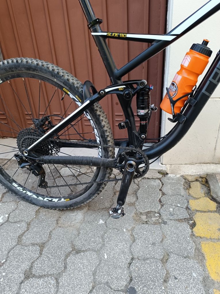 Bicicleta suspensão total roda 29