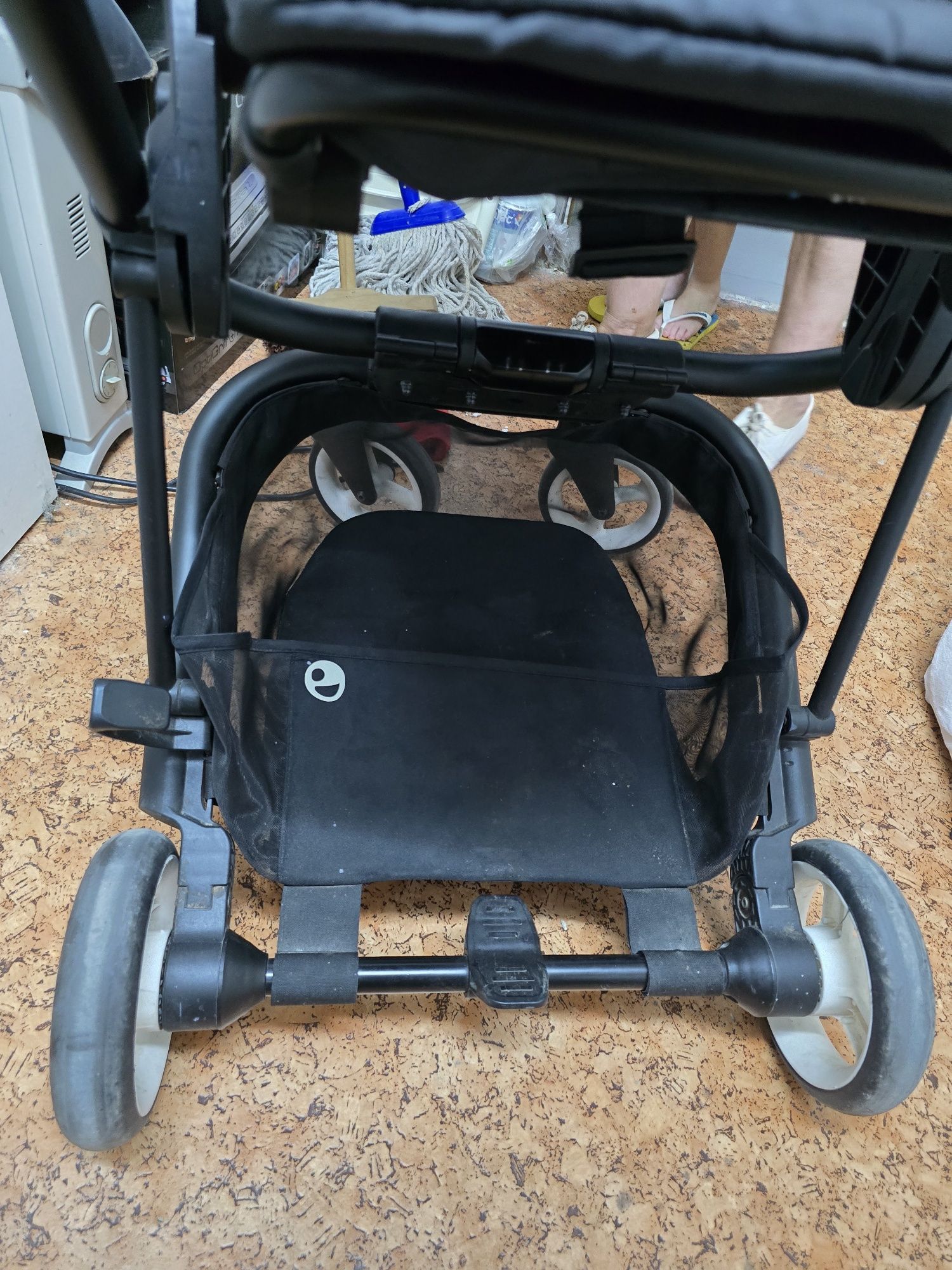 Vendo acessorios de bebê