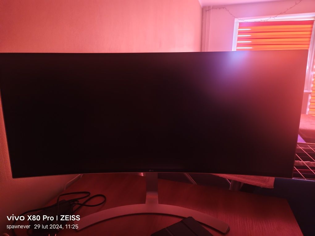 Monitor LG 38UC99-W 38 cali, IPS, jak NOWY, pełne wyposażenie