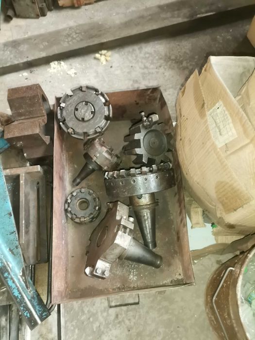 6Р83Ш Верстат універсально-фрезерний FDB Maschinen UF 200