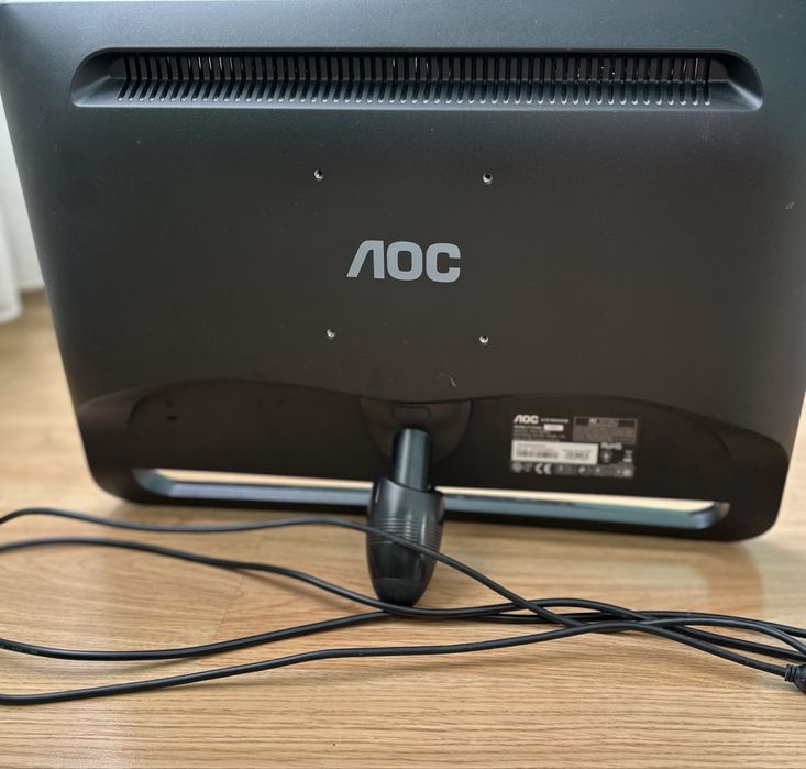 Монітор AOC 21.5” Full HD