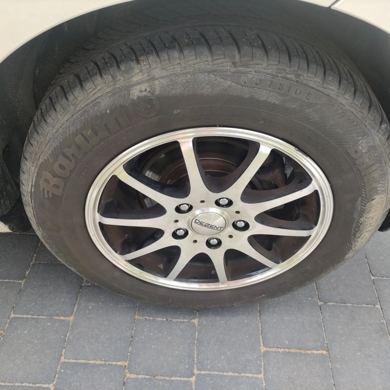 Hyundai ix20 Samochód kupiony z salonu Autohero 3 lata temu.