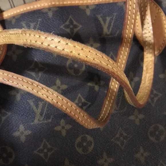 Bolsa Louis Vuitton Monograma