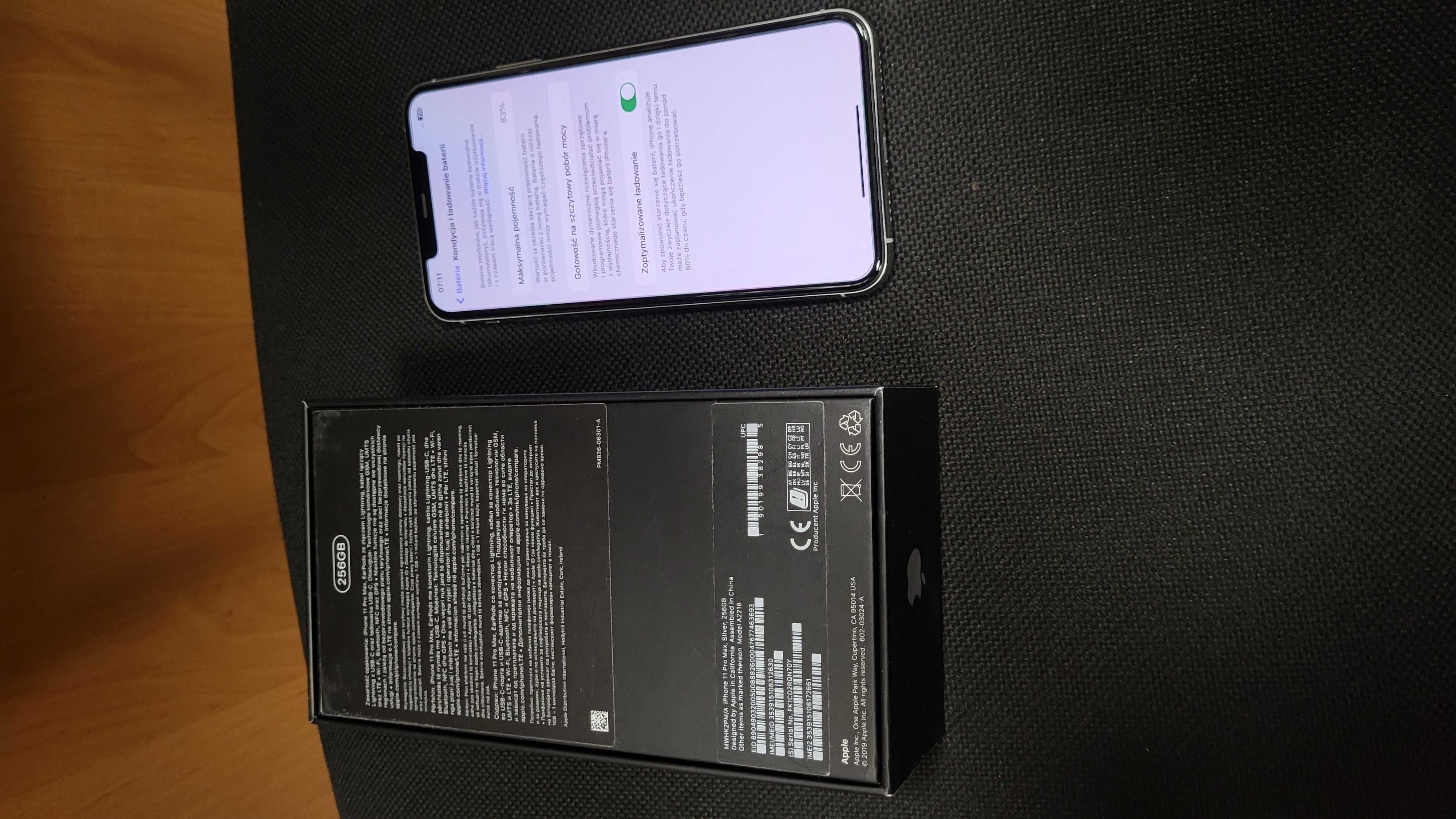 iPhone 11 Pro Max  256 GB idealny  srebrno-biały