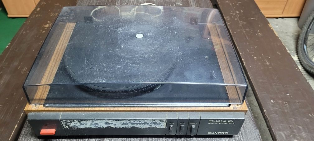 Gramofony , adaptery , winyle, vinyle 3 sztuki