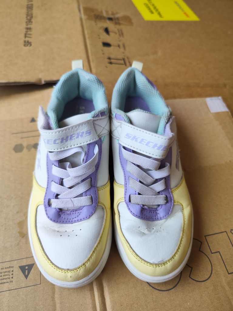 Tenis menina da Skechers