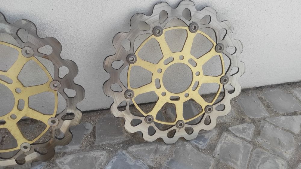 Suzuki TL 1000 suspensão jante discos travões