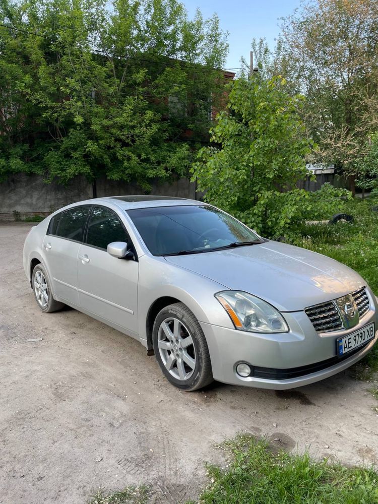 Продам Nissan maxima