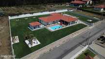 Excelente moradia R/C T4 com 2.800 m2 de terreno em Guimarães