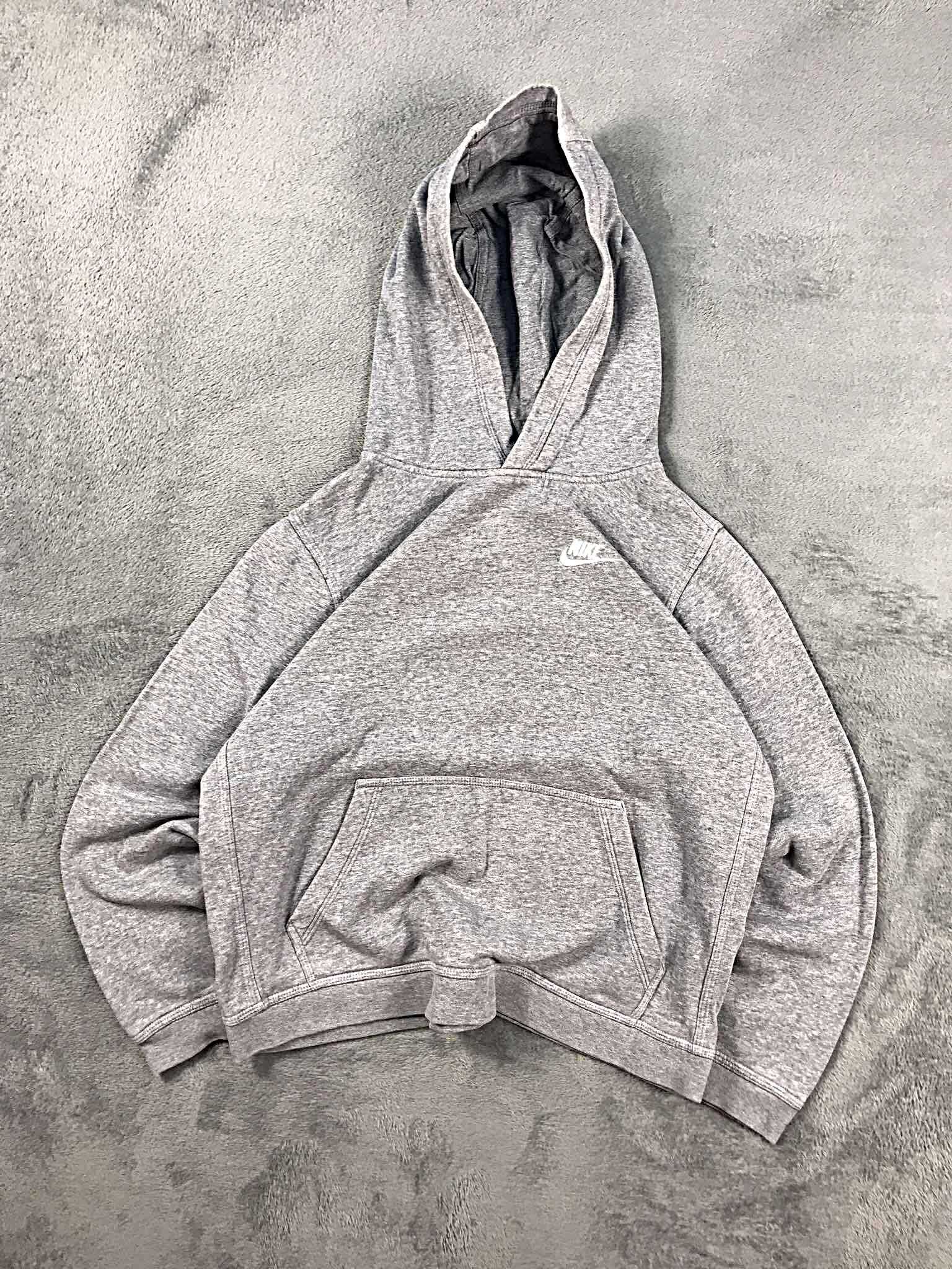 Bluza Nike Szara Hoodie Basic Vintage Klasyczna OldSchool Retro Haft