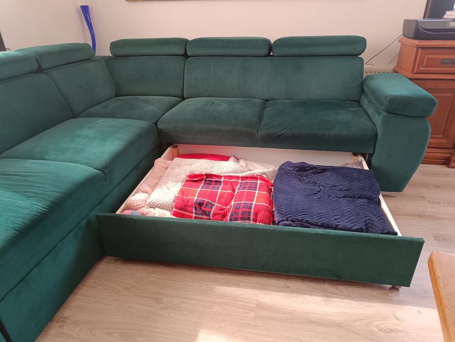 Narożnik. Sofa narożna dwustronna, rozkładana