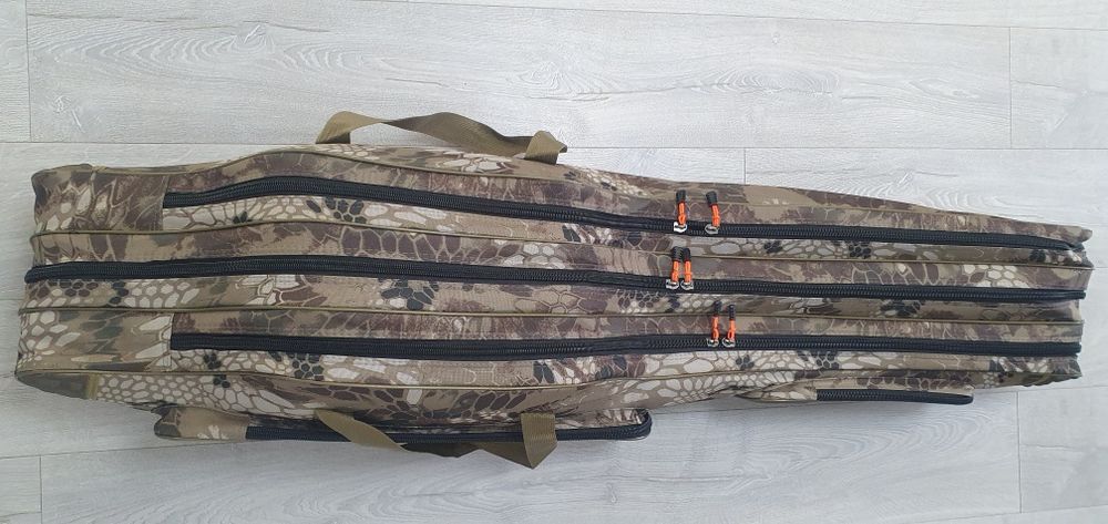 Чехол для удилищ  135 см 3 секции 2 кармана полужесткий