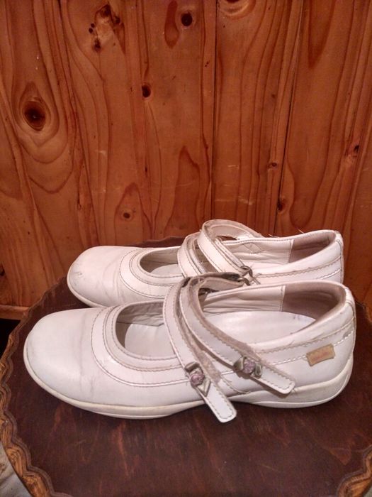 Туфлі мешти шкіряні білі на дівчинку Super fit Австрія туфли 32 розмір