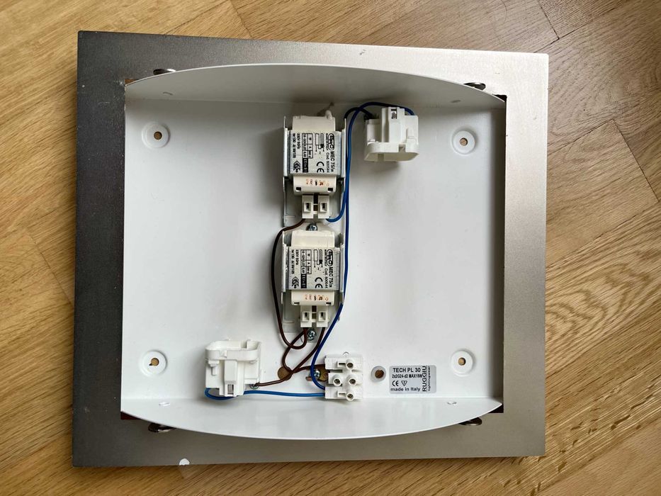 Candeeiro de teto de casa de banho