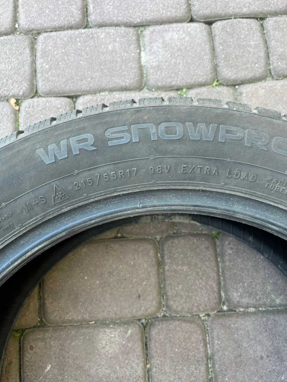 Opony Nokian WR Snowproof P  215/55/17 98V